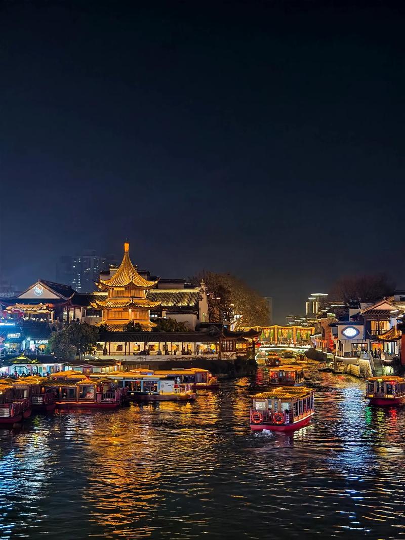 南京秦淮河夜景攻略,南京秦淮河夜景在哪里-第1张图片-益智游 南京秦淮河夜景攻略,南京秦淮河夜景在哪里-第1张图片-益智游